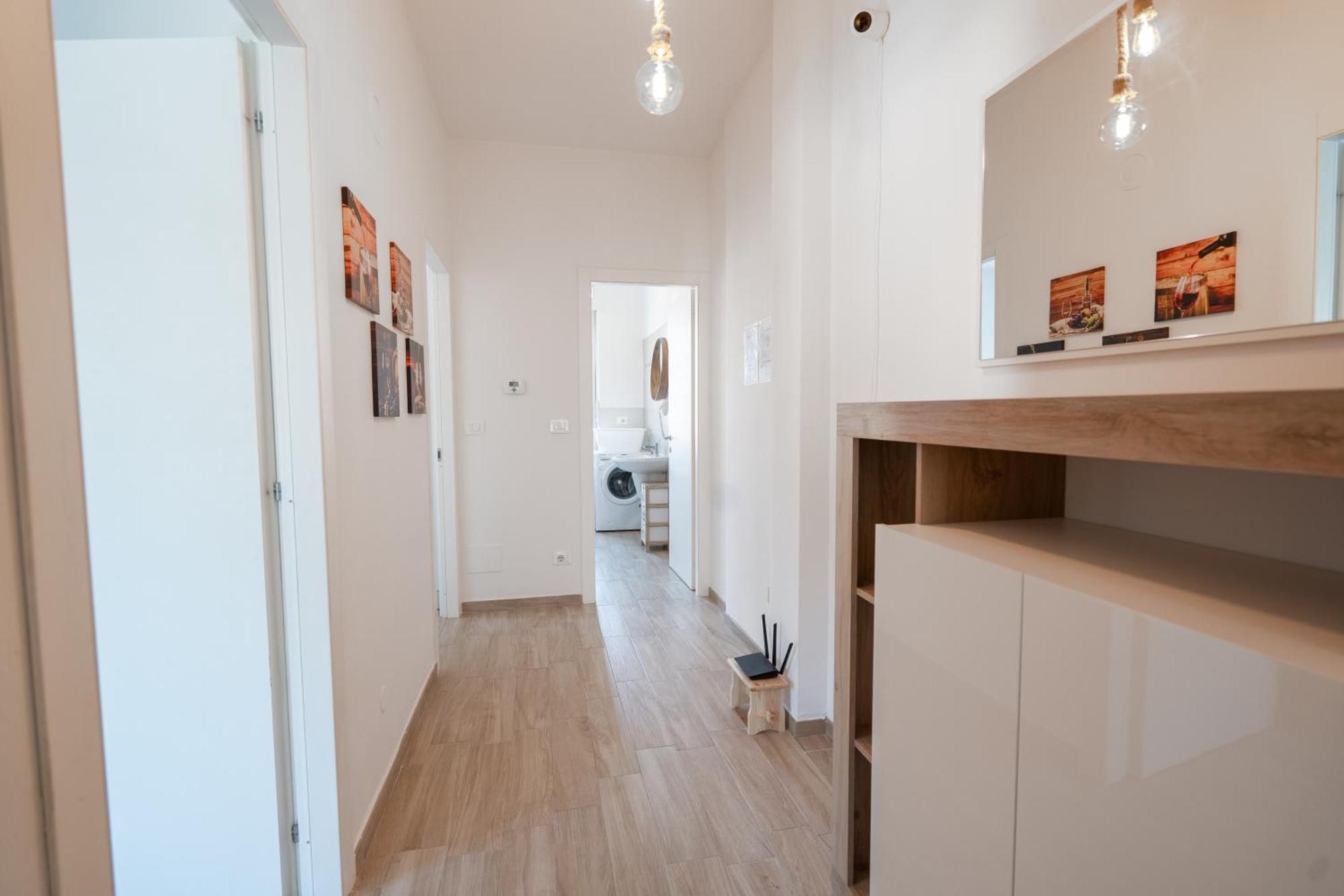 Apartmán Private Parking, With Hill View Alba  Exteriér fotografie